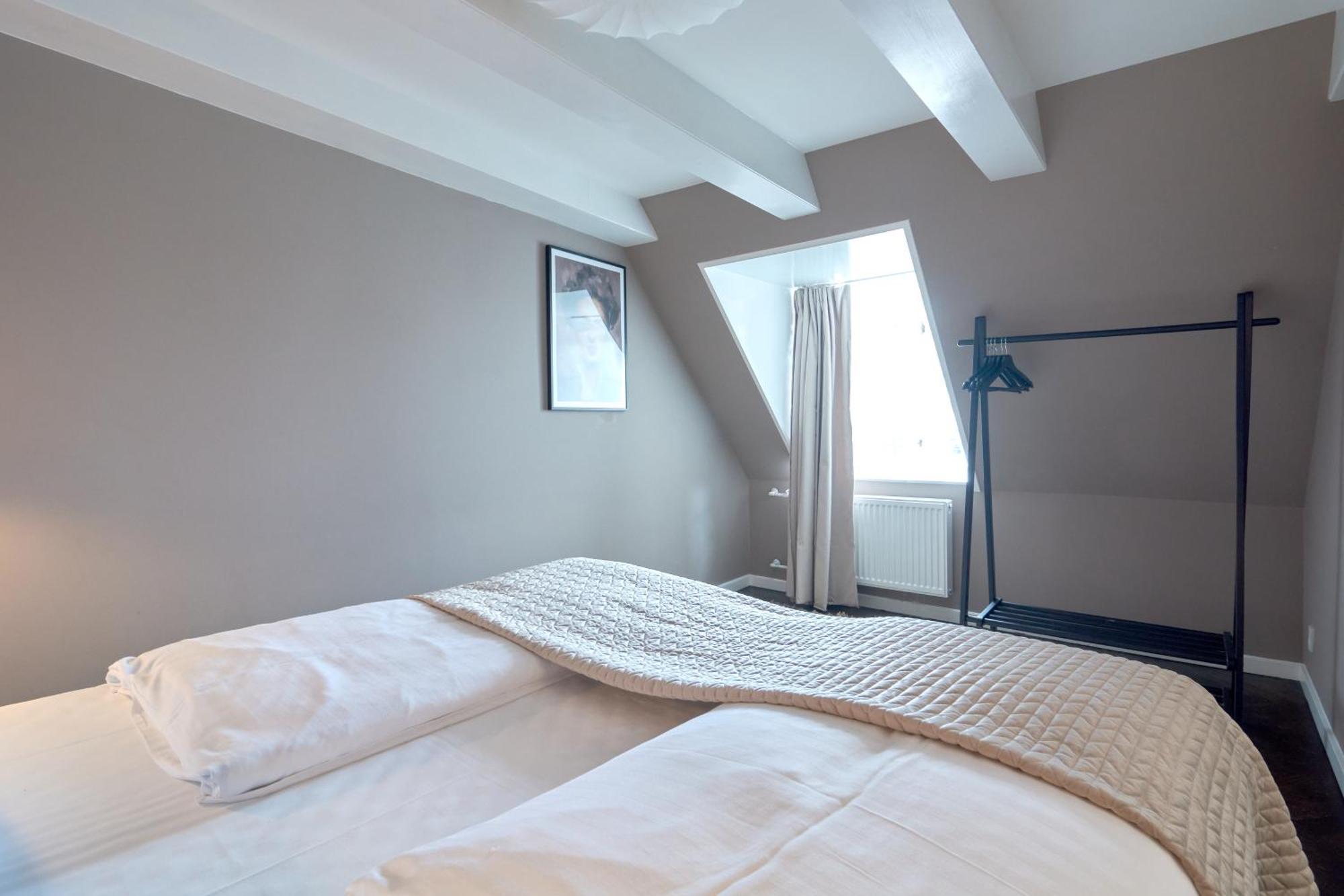 Luxury Penthouse - Private Balcony - Heart Of Apartment *
