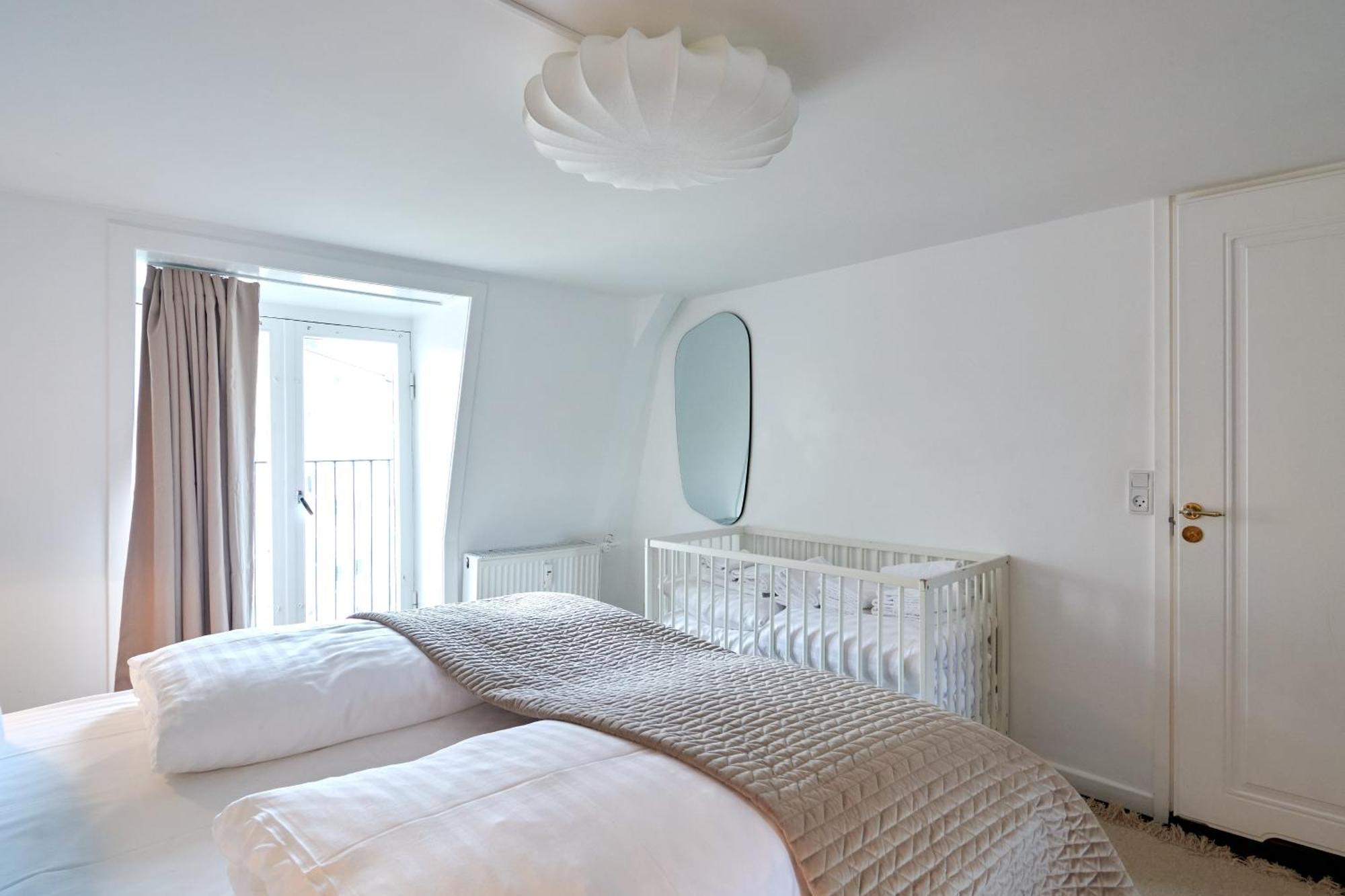 Luxury Penthouse - Private Balcony - Heart Of Apartment *